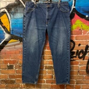 MEMBER’S MARK-men’s medium dark wash cotton denim relaxed leg jeans